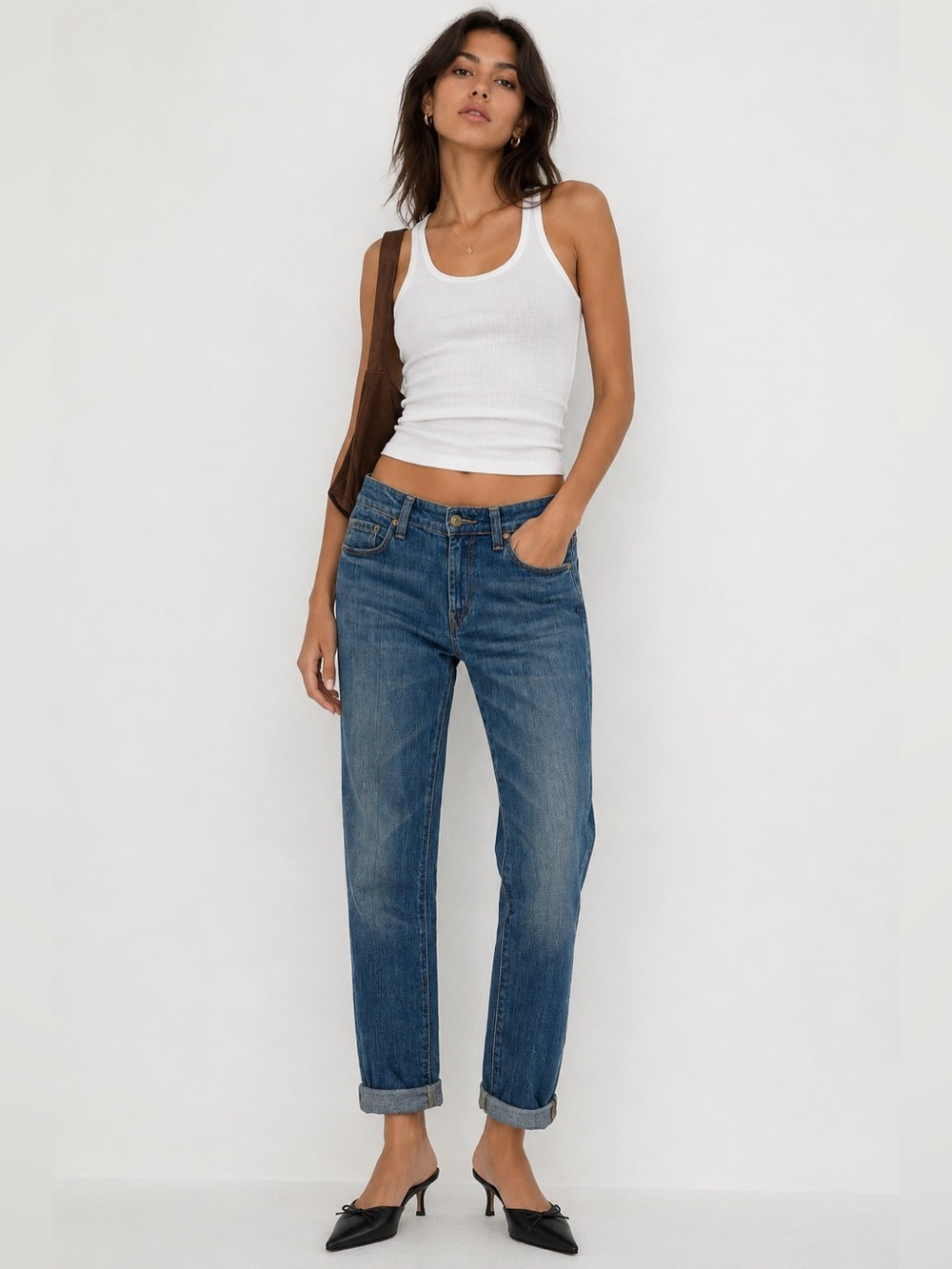 Vince Slim Straight Boyfriend Jeans Size 25 Low Rise Ankle Cuffed Minimal Fall